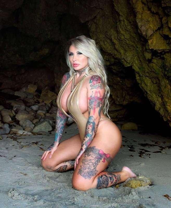 sabrinaboing image #1