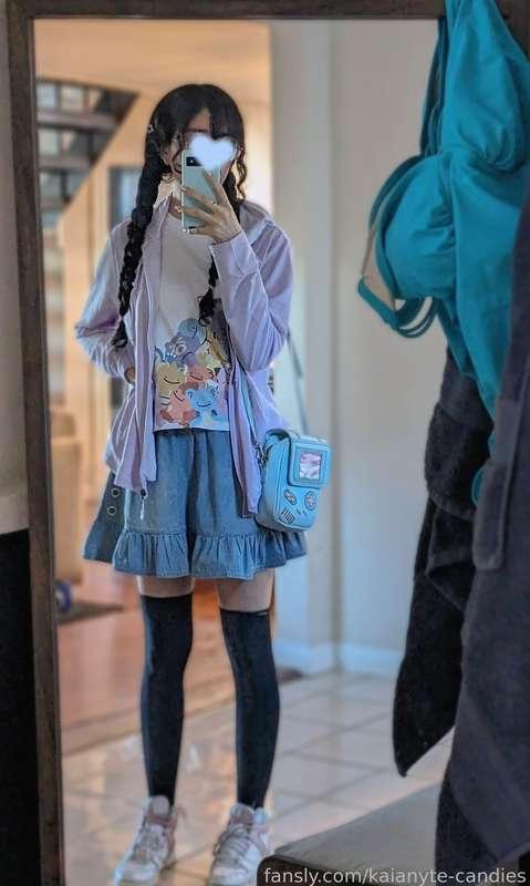 hiii, happy friday !! wanted to show you a casual outfit hehe :3🩵

cute nerdy fits are my favorite, I collect shirts + accessories with gaming references &gt;w&lt; 💫

#fyp #teen #petite #egirl #braids #pigtails #gamergirl #cute #sweet #19 #thighhighs #nerdy #pokemon 