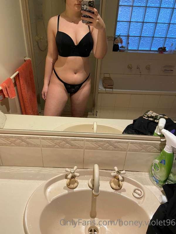 honey.violet96 image #0
