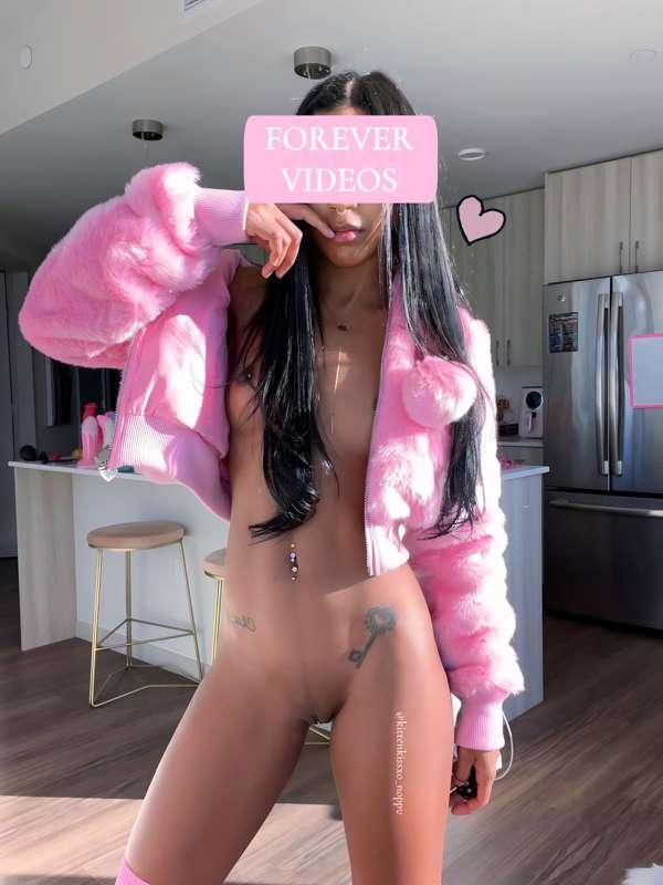 💗 𝗚𝗲𝘁 𝗩𝗶𝗱𝗲𝗼𝘀 𝗜𝗻 𝗬𝗼𝘂𝗿 𝗗𝗠𝘀 𝗧𝗼 𝗞𝗲𝗲𝗽 - 𝗙𝗼𝗿𝗲𝘃𝗲𝗿 💗 All videos on t..