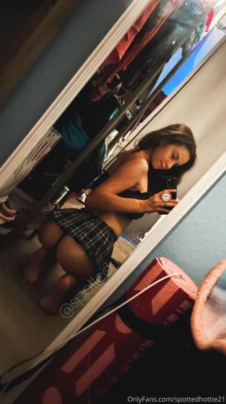 Don’t think this would pass any dress codes. Oh well. Naught..