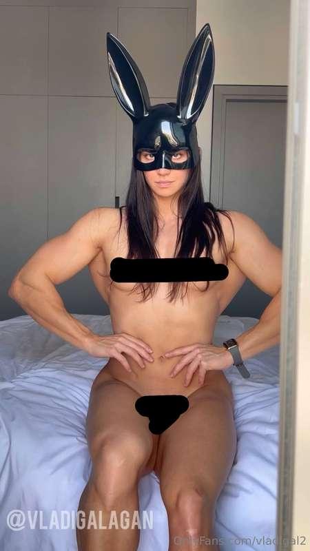 did you behave well?😈 5 min of flexing me naked🤤❤️ P.S. on m..