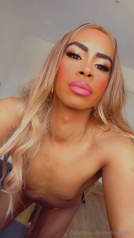 Do you like me as a blonde? 👱🏽‍♀️