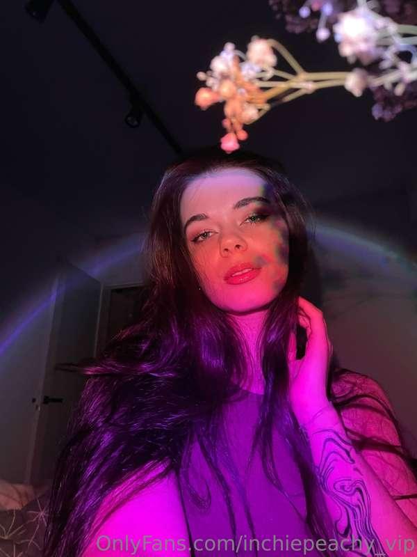 I like purple so much❤️ What color do you associate yourself..