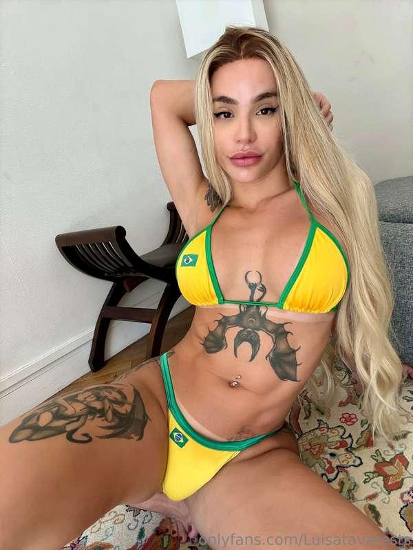 Hotter than Rio’s sun, baby. ☀️😮‍💨