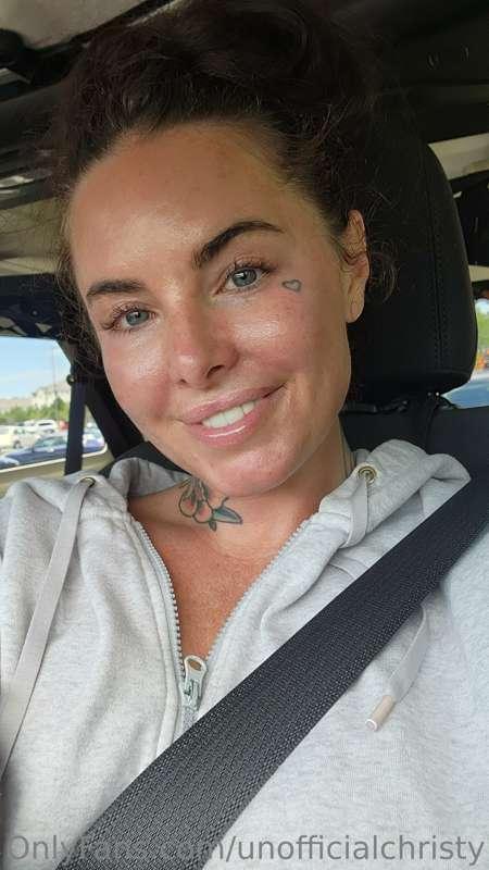 Off to run errands! (coffee and homegoods)