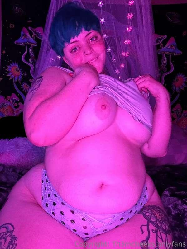 th3mcheeks image #1