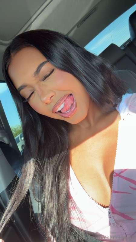 I’m getting wet baby 💦