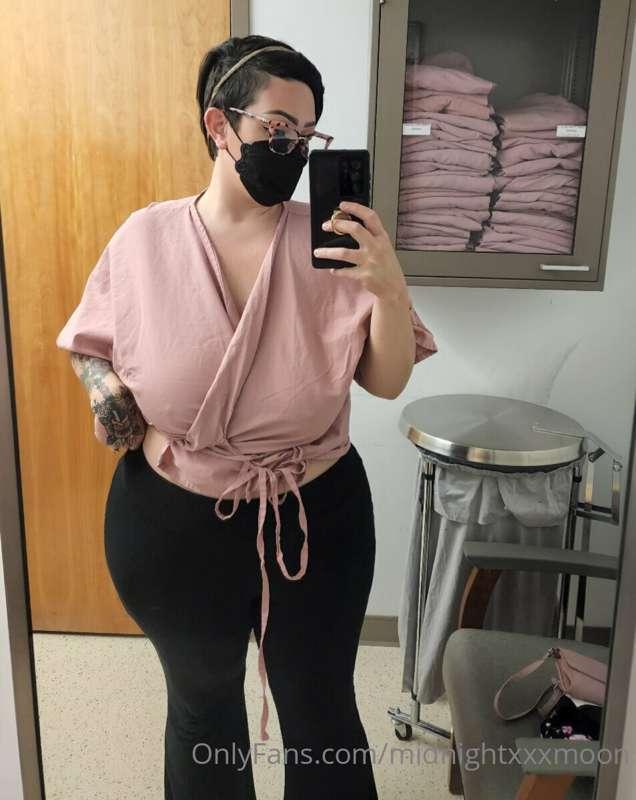 Got my boobies smashed today🥴 Lady said I had pretty tittes ..