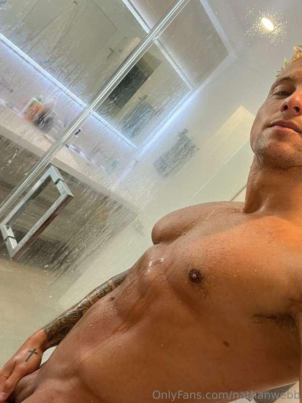 LIVE from my shower 😈💦 TOMORROW Wednesday 9/20 6pm PST!