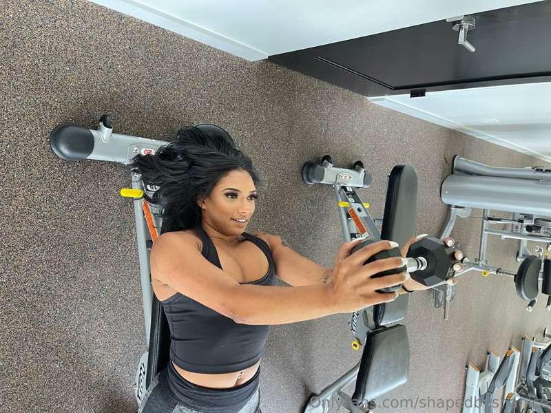 If you're curious, here are some of my favorite dumbbell wor..