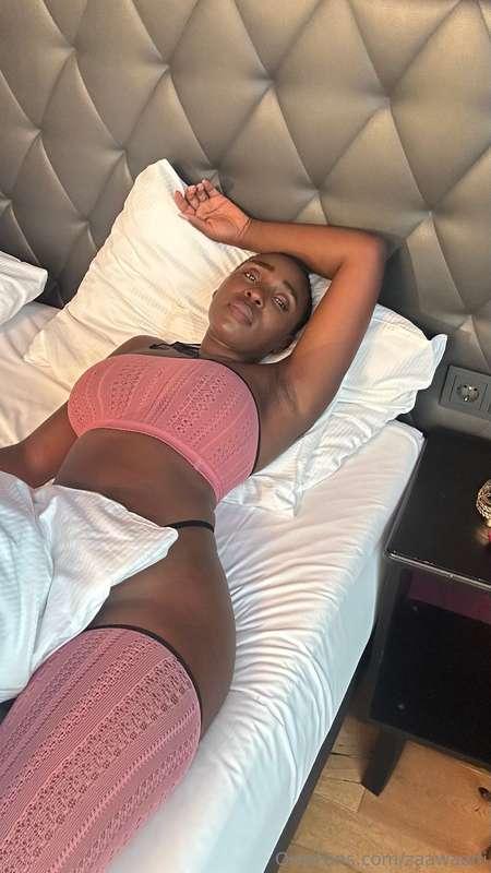 Almost my bedtime... who want to tell me a naught bedtime st..