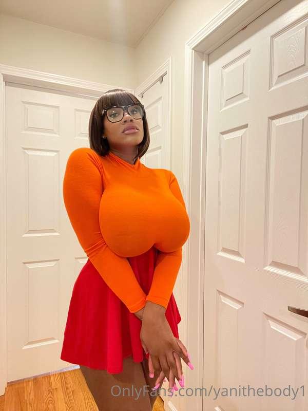 Jinkies :) make sure to unlock my latest bundle 🔥