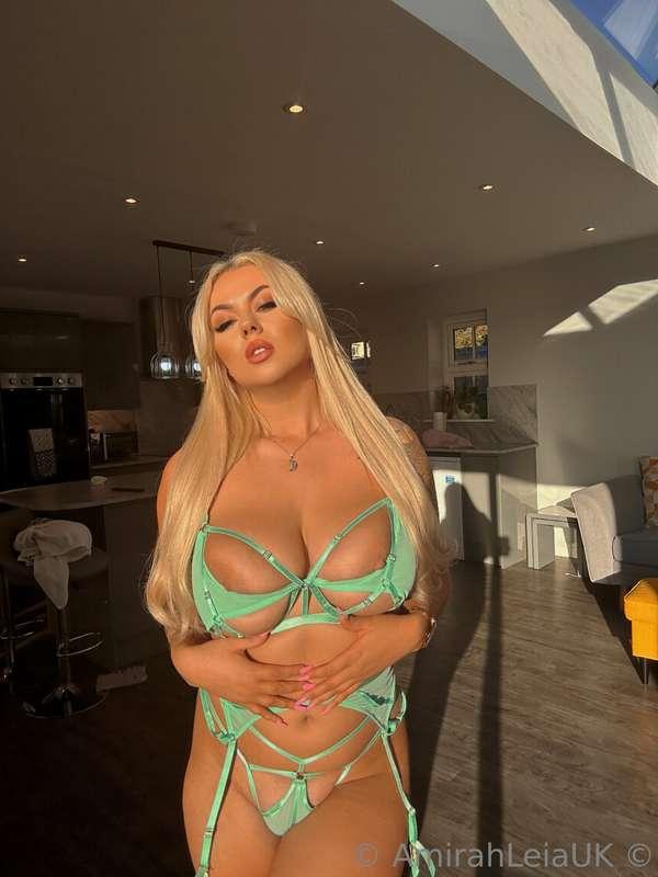 👀💦