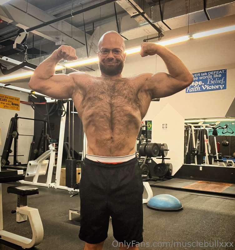 musclebullxxx image #6