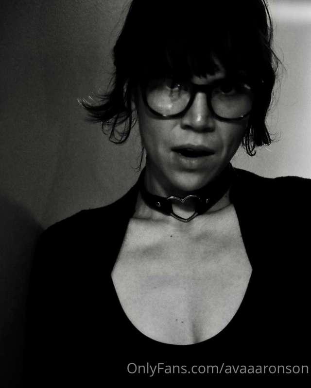 Hey 👹 would you be interested in watching a LIVE Stream of m..