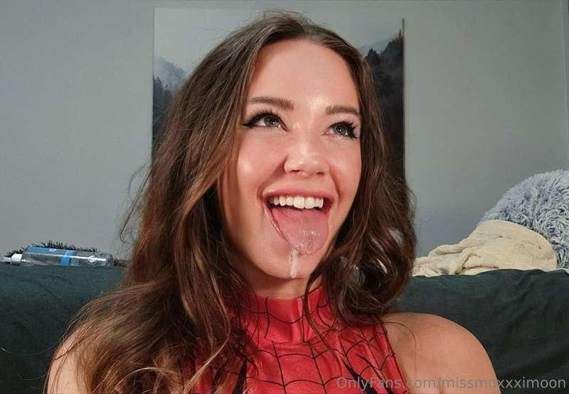 B/G Cosplay Blowjob video 
Time: 11:29 
Watch your little sp..