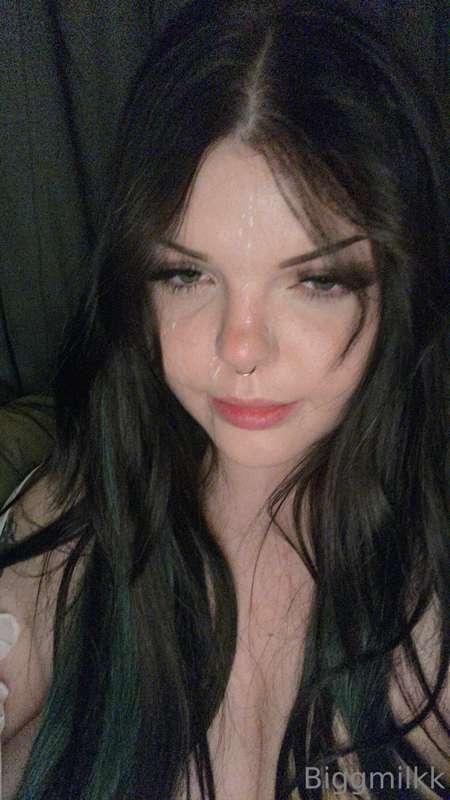 What a good slut looks like 👍