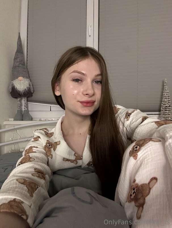 🌙💕 Cool moment! He-he, cutest pajama photo! 📸✨ You don’t hav..