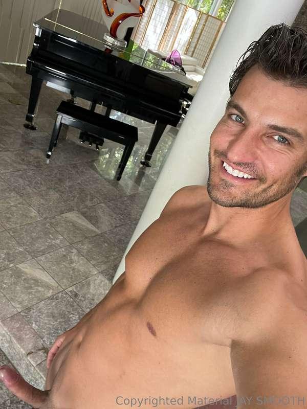 Hello 🍆