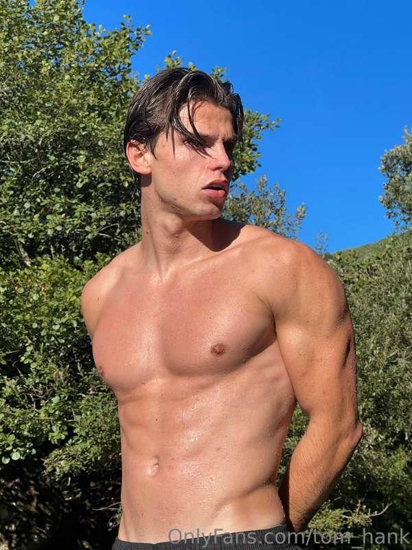 Today I'm happy and I send the video that you want to see wi..