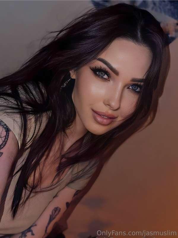 Write to her 👉 @laylaamoon , she is online now 🔞 This hot ki..
