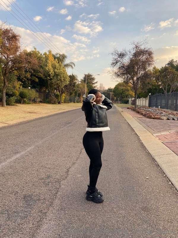 tina_official_ebony main image