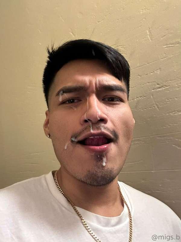 ***~Swipe right for more pictures!~*** Just made an old frie..
