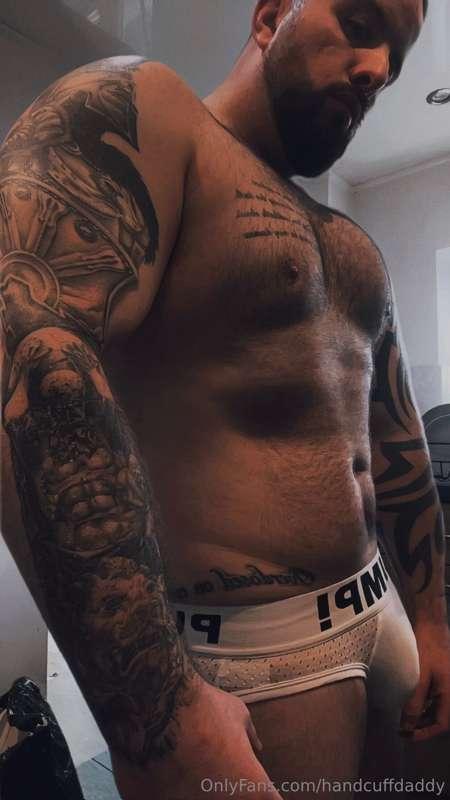 handcuffdaddy image #0
