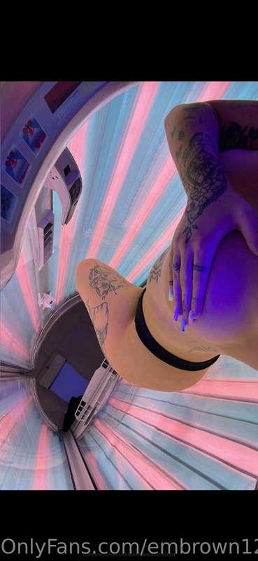 Come sub to this little hottie   She’s so hot; tatted & pier..