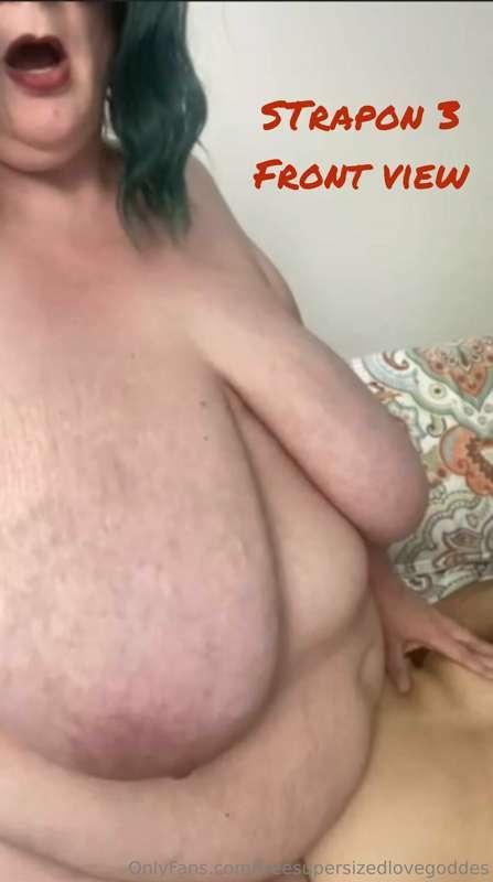 Riding a 10" Strap-On 3 BBW MILF Front view

I get so horny ..