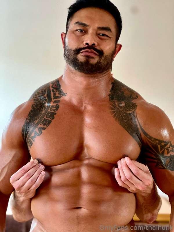 More hot my hot weekend😈