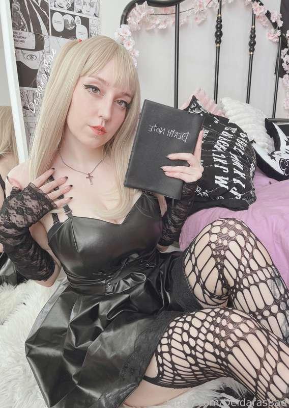 Misa Misa 🖤