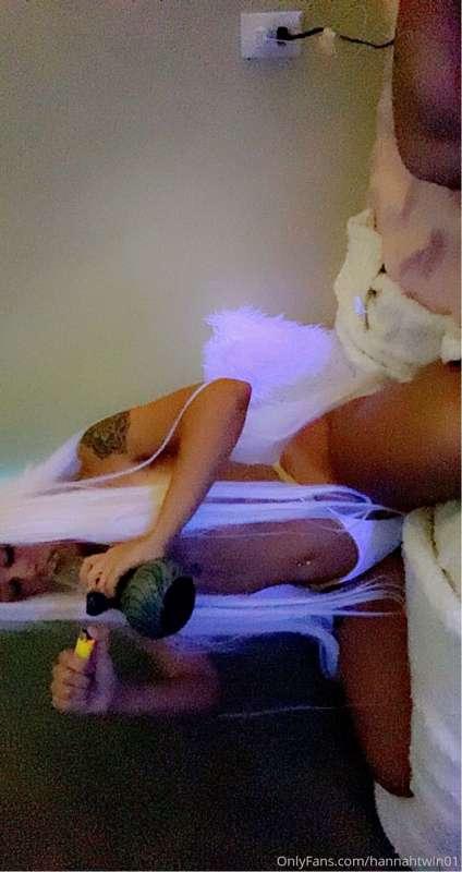 Late night smoke sessions, I like the way it feels 😝🤫