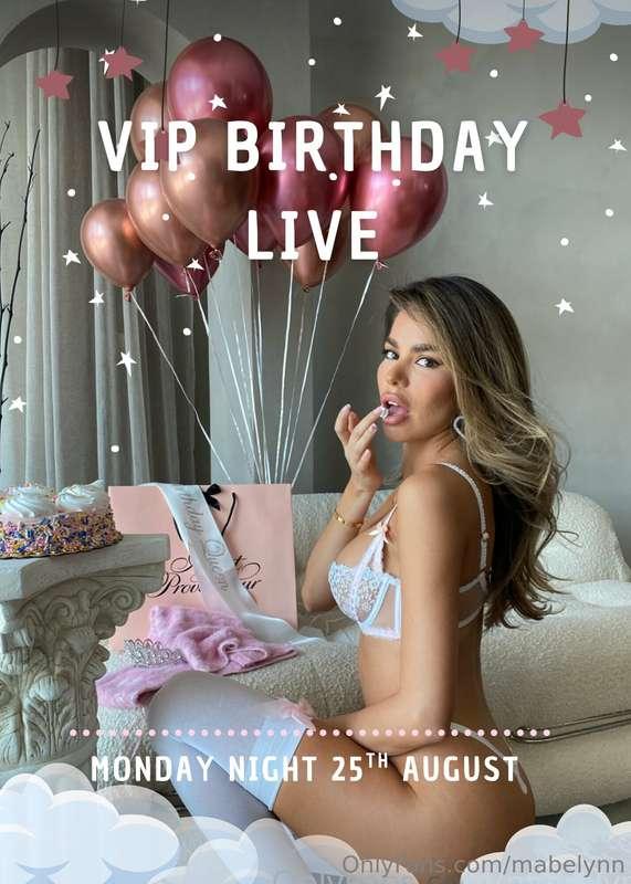 Don't forget I'll be going live later today! Will I see you ..