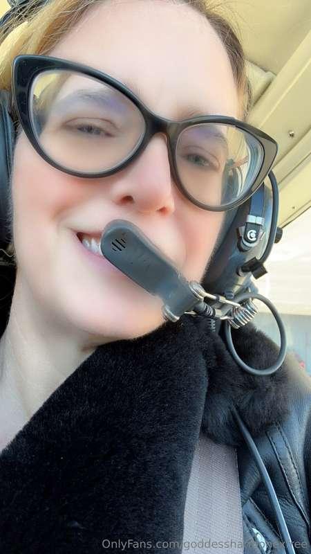 Flying high 😁😉 Goddess wake and bake - love this post if you..
