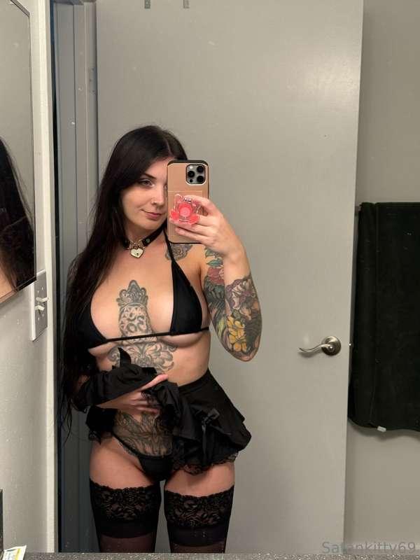 Wanna see what's under my skirt? 😈