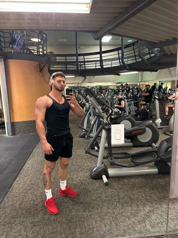 It’s time for your workout boy 😈