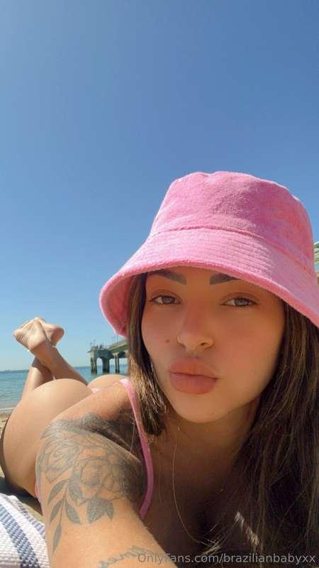 Beach pics uk 😈👙