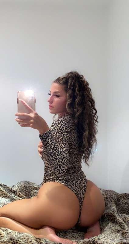 Good morning 🐆 woke up wild 😈 and it’s FREAKY FRIDAY who’s r..