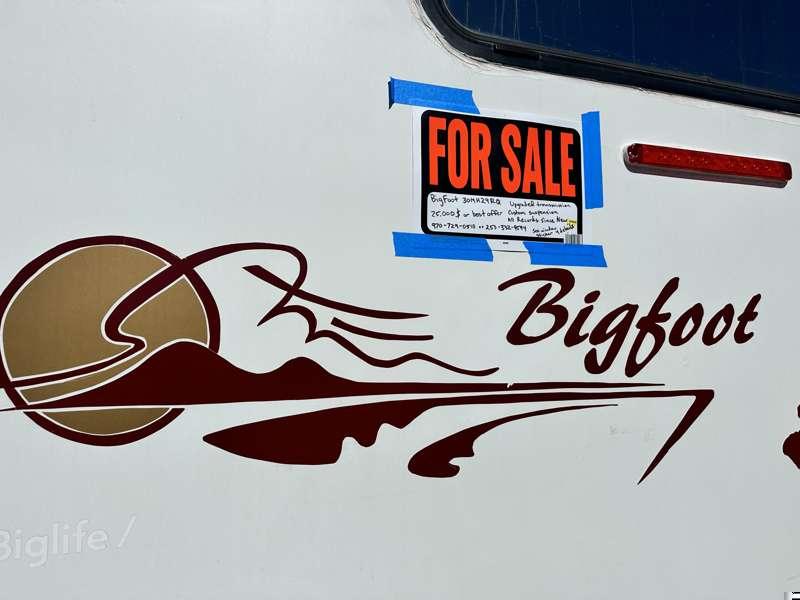 There’s a big foot for sale here in Quartzsite