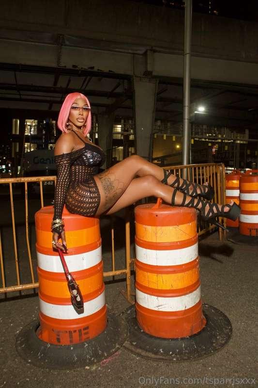 Stopping traffic 🚥