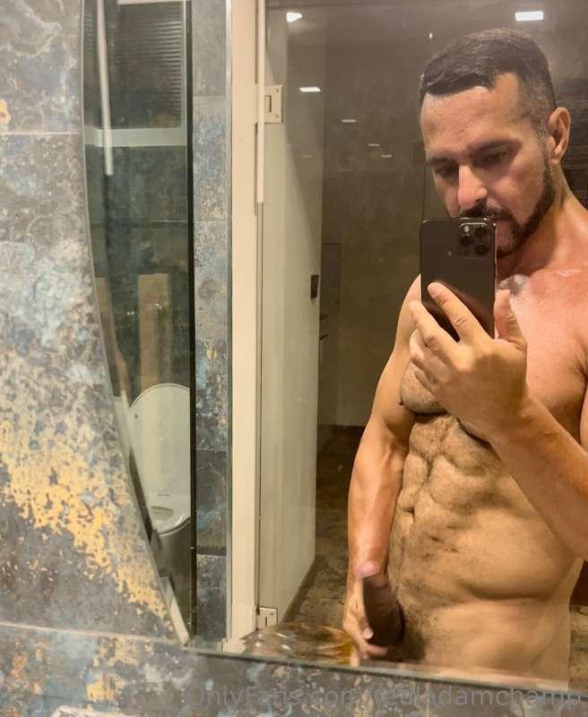 Sunburn and in Heat 😈🥵😎💦
New video! 🍆