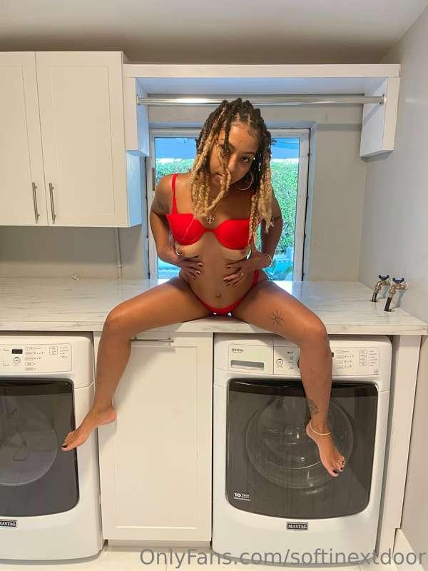 Open your mouth i got something for you😈🍒