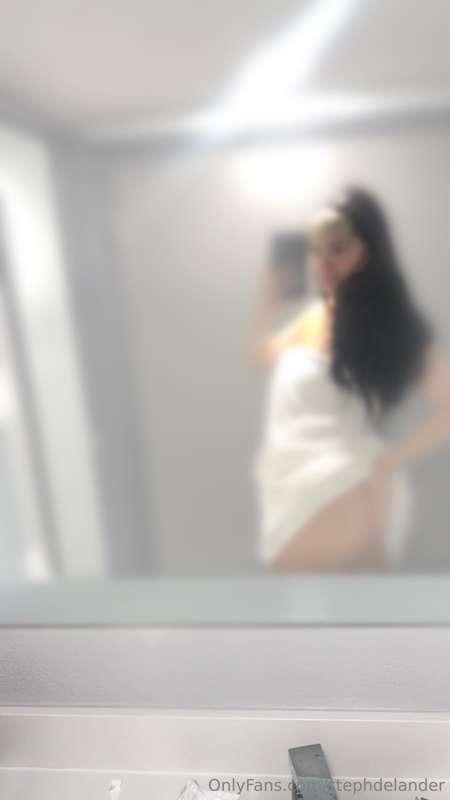 Check your DMs for the unblurred sexy post shower video 👀🚿🤩✨