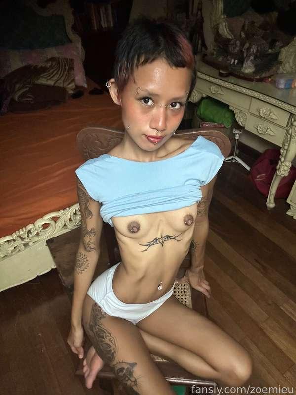 zoemieu image #6