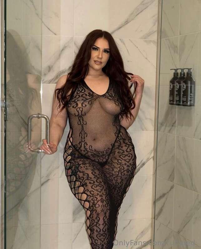 the feeling of lace>