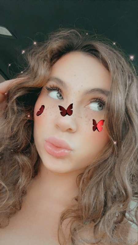 Gimme a kiss plz