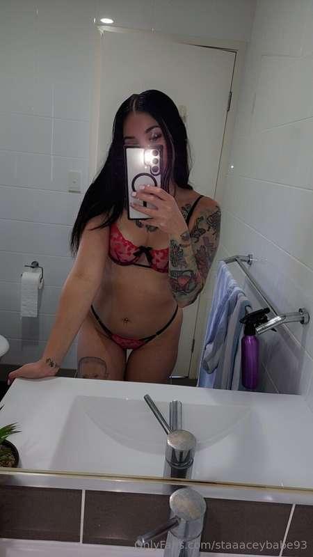 Nighty night🌙  If you dream of me remember I like my hair pu..