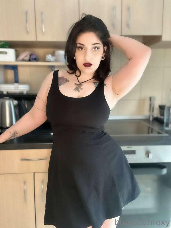 Let me show you what mommy hides under her dress